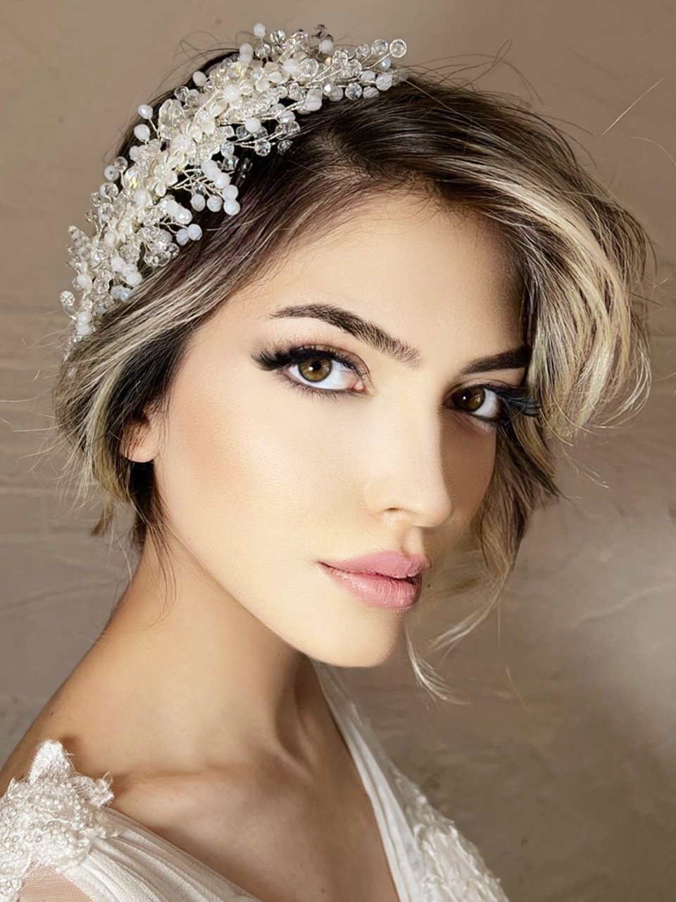 kristal-boncuk-islemeli-gelin-sac-aksesuari-2-3
