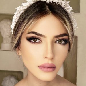 Püskül Yapraklı Gelin Tacı